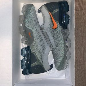 Women’s Vapormax Flyknit